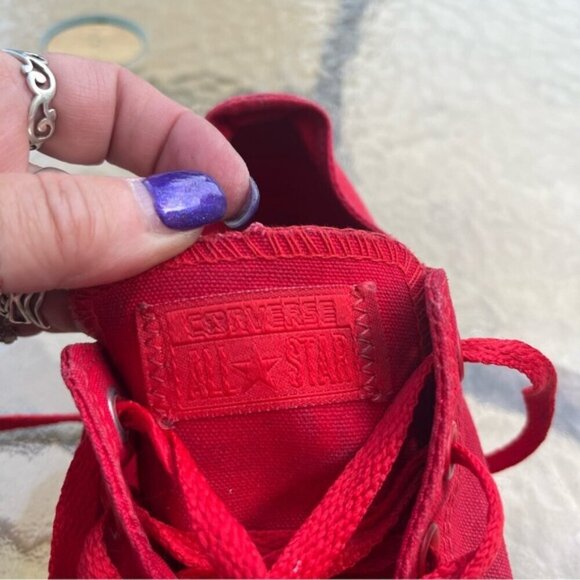 Converse Chuck Taylor All Star Low Tops Red Size Men's 10, Women's 12 - Picture 9 of 12